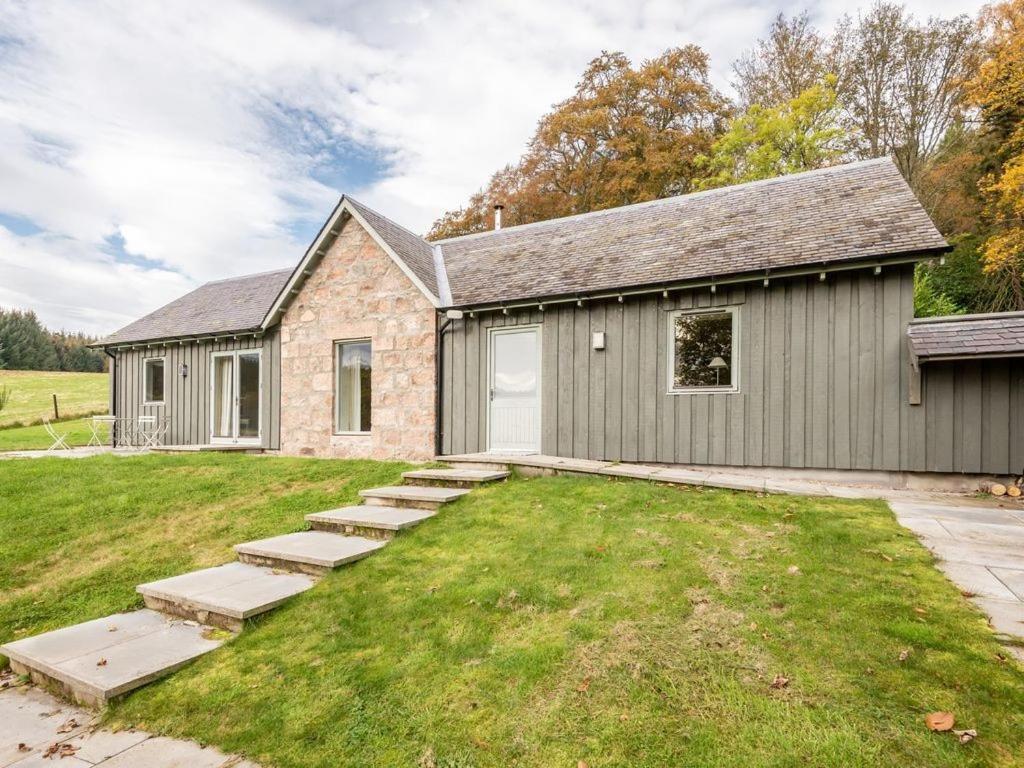 The Kennels Villa Ballogie Exterior photo